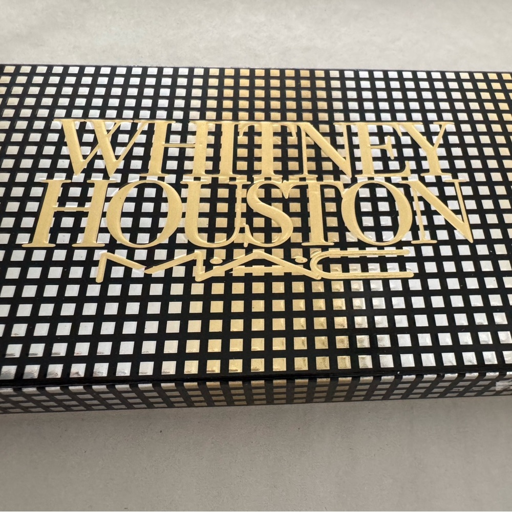 MAC Cosmetics Whitney Houston Eyeshadow Palette